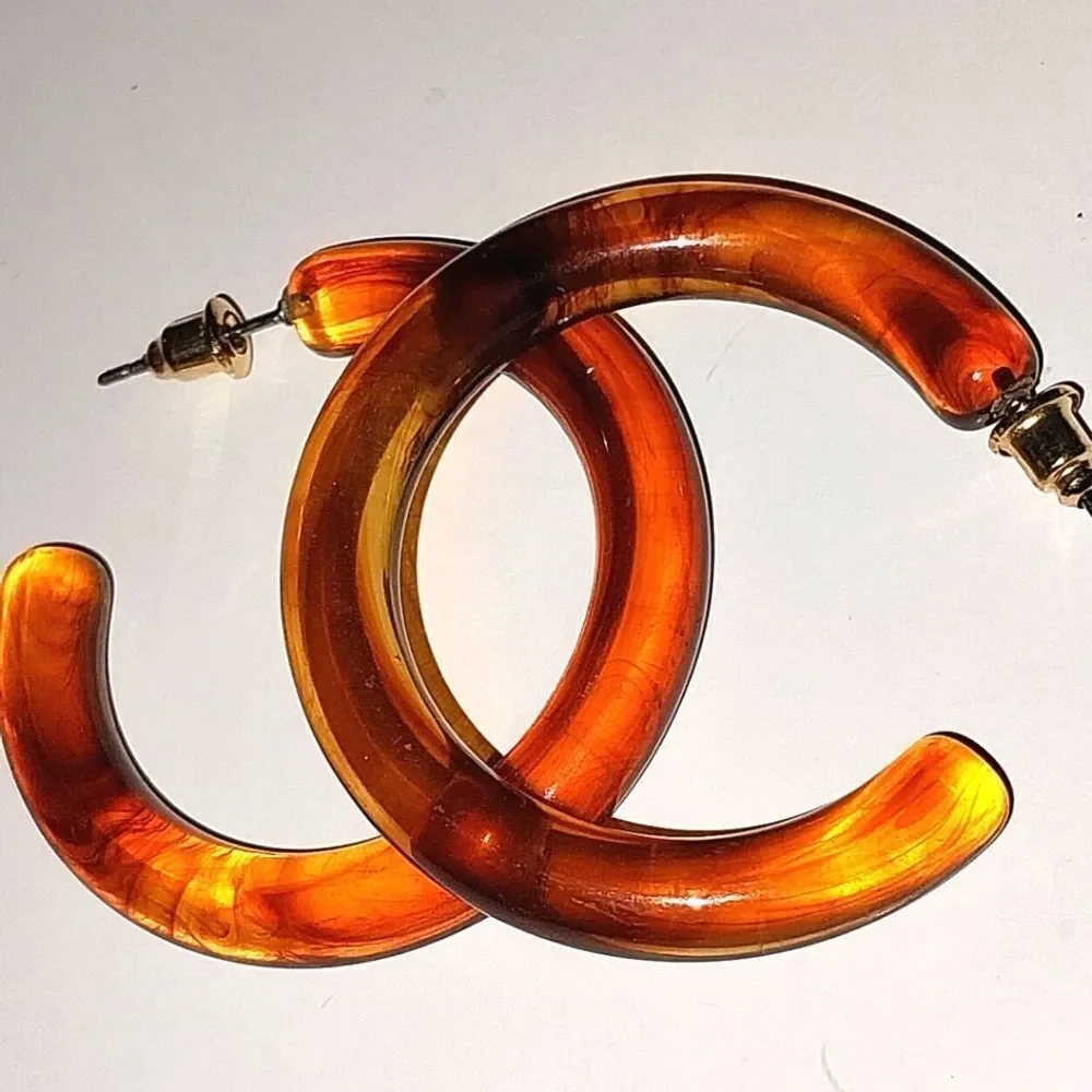 Ladies Super cute Brown Hoop Fashion Earrings